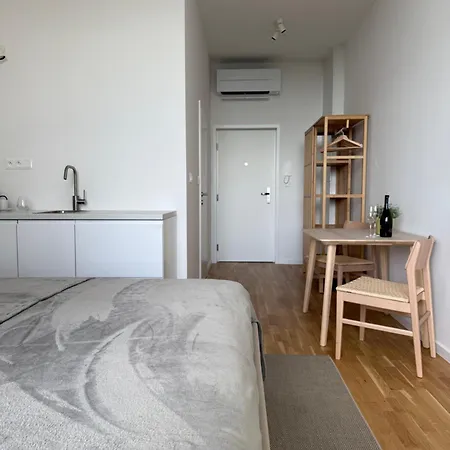 Luxapartments 305 Penati Golf Апартаменты