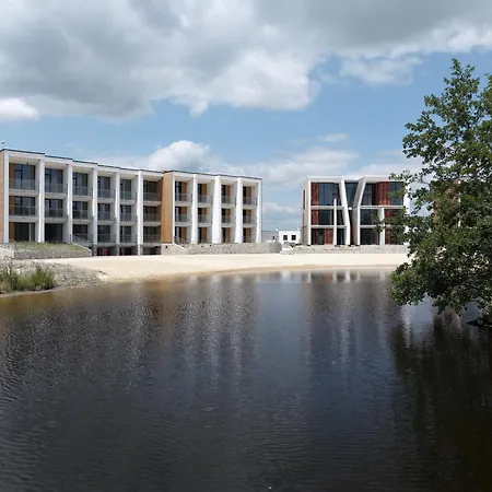 Luxapartments 305 Penati Golf Апартаменты *